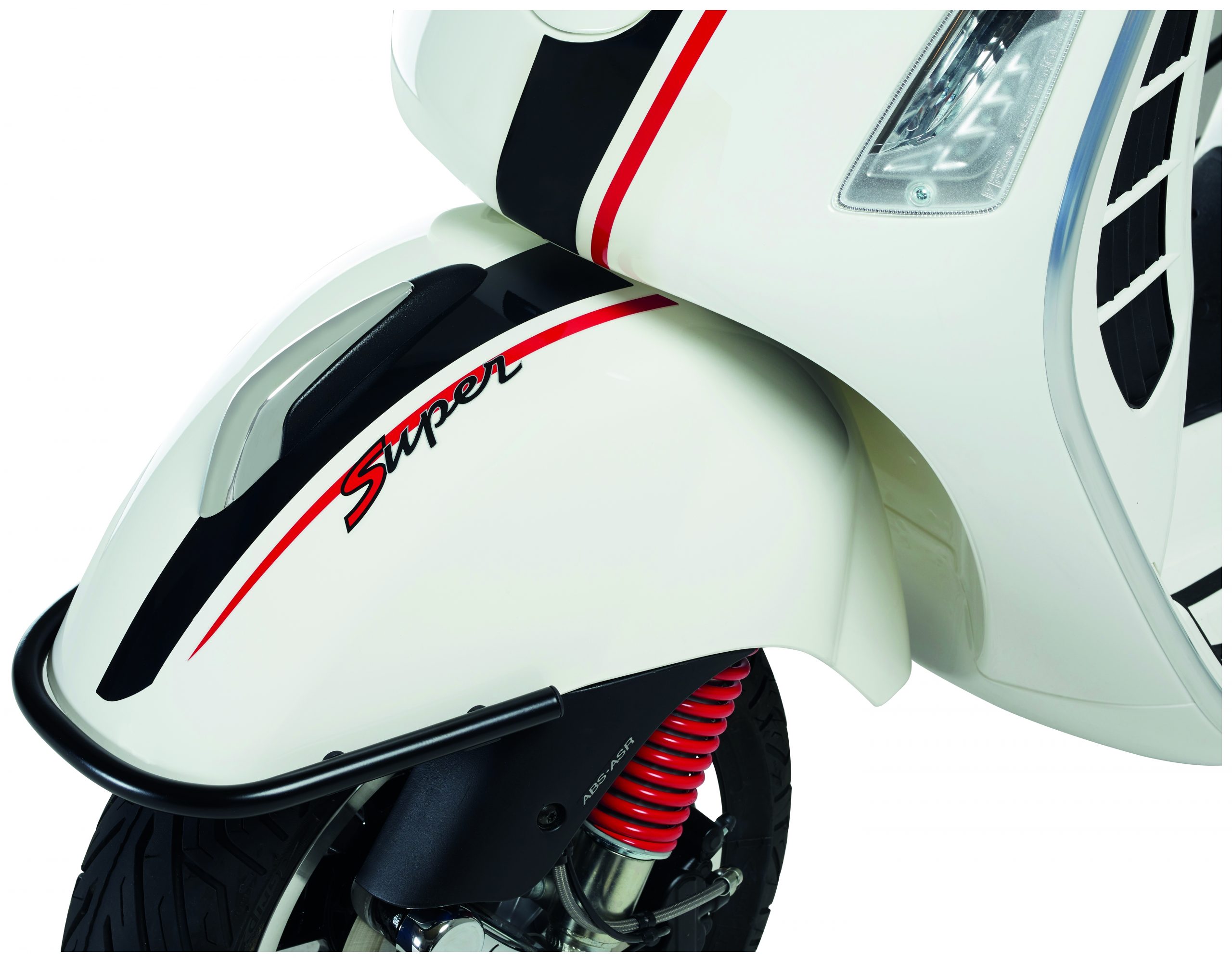 Crash Bars Vespa Front Fender Protector GTS 250 / 300 / Super / GTV 250 / 300 Black [Blemished - Very Good]